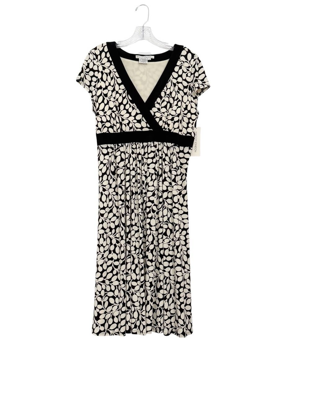 Maggy London Black and White Floral Leaf Print Surplice Empire Waist Dress NWT - Picture 2 of 8